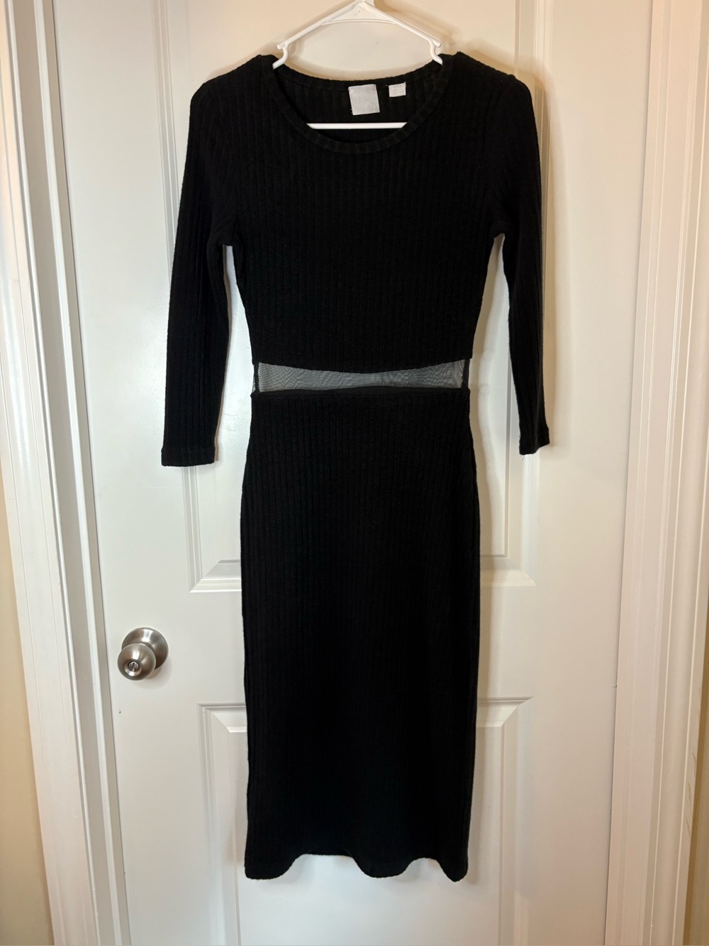 Oc XS Black Long Sleeve Midi Dress with Sheer Waist